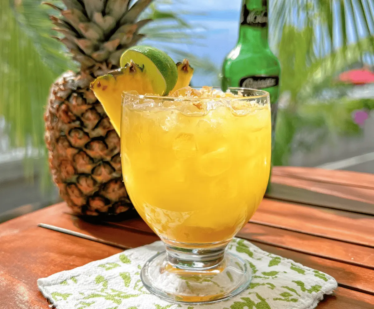 Easy Hawaiian Margarita With Pineapple & Coconut
