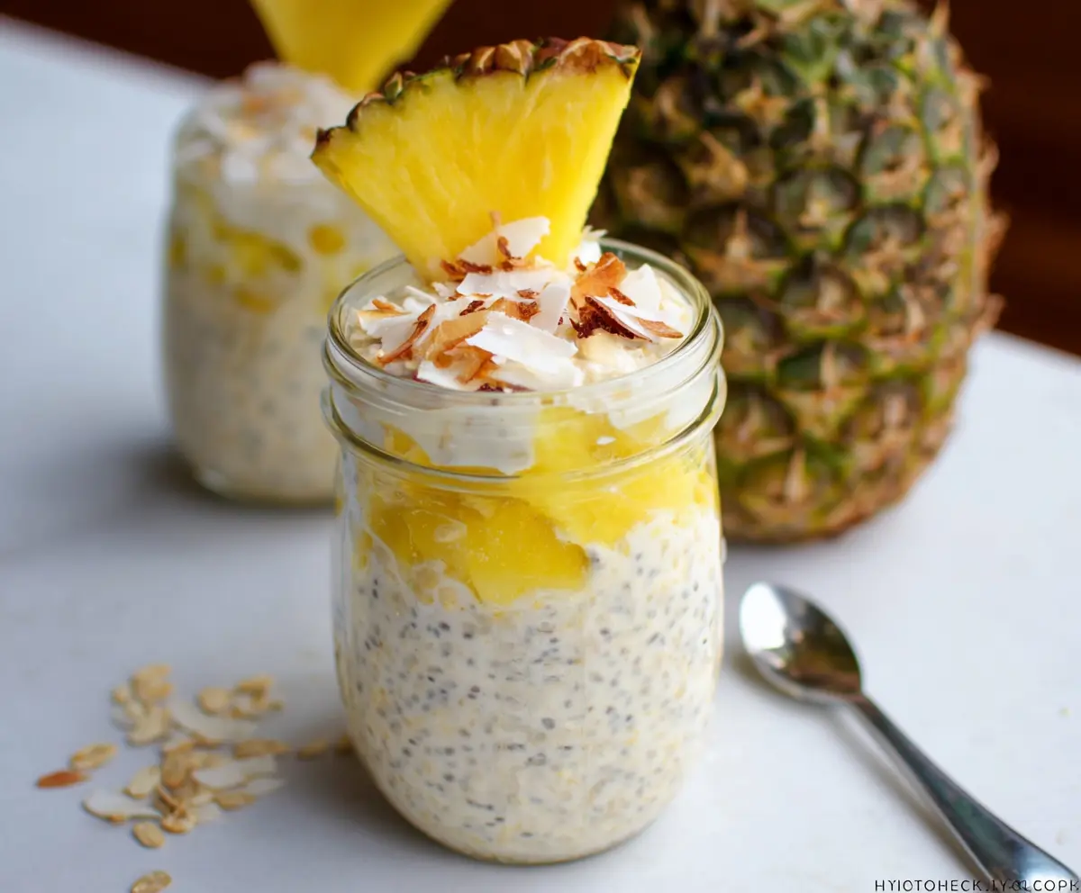 Pina Colada Overnight Oats